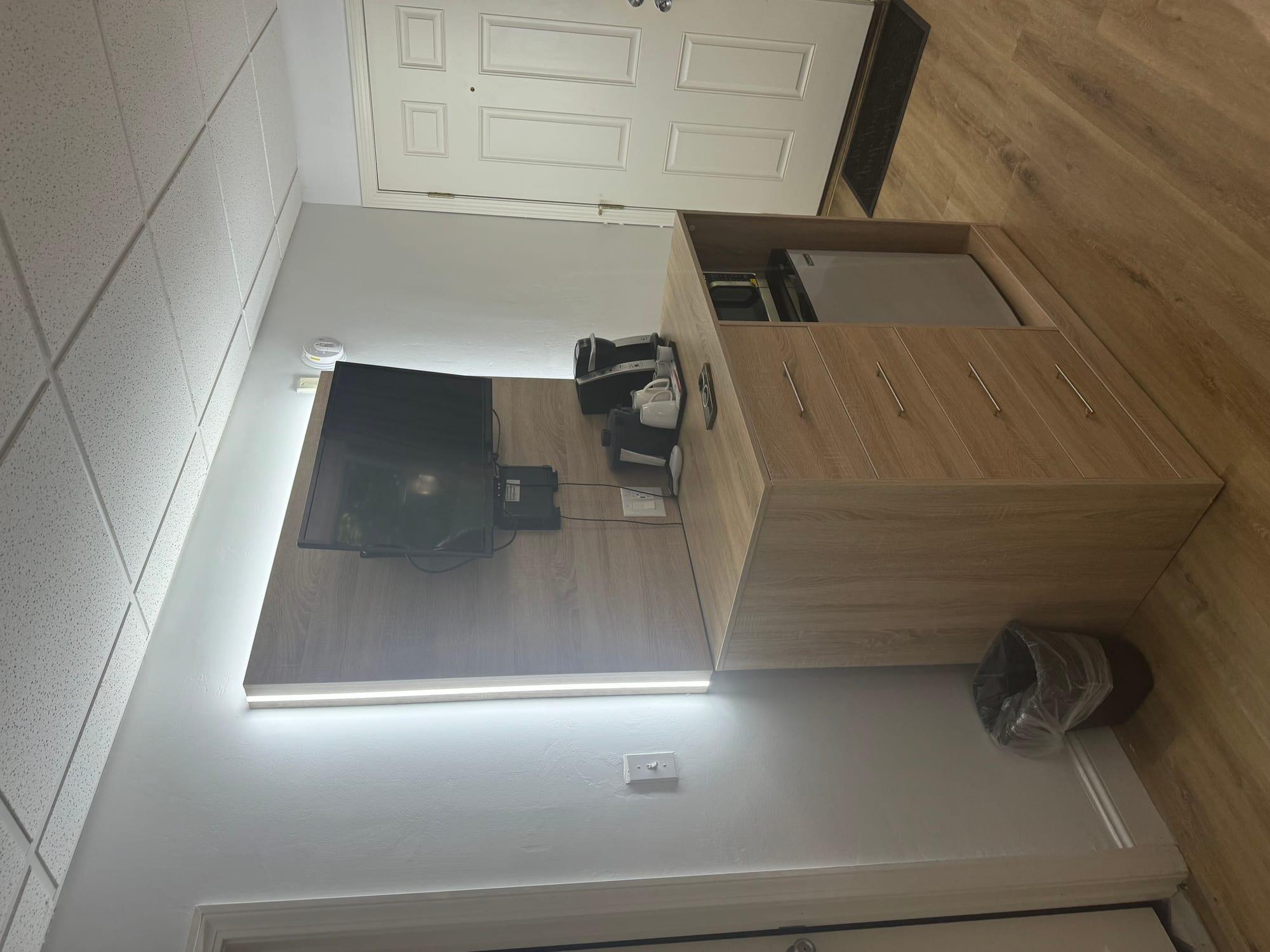 Towne Lyne Motel project image 29