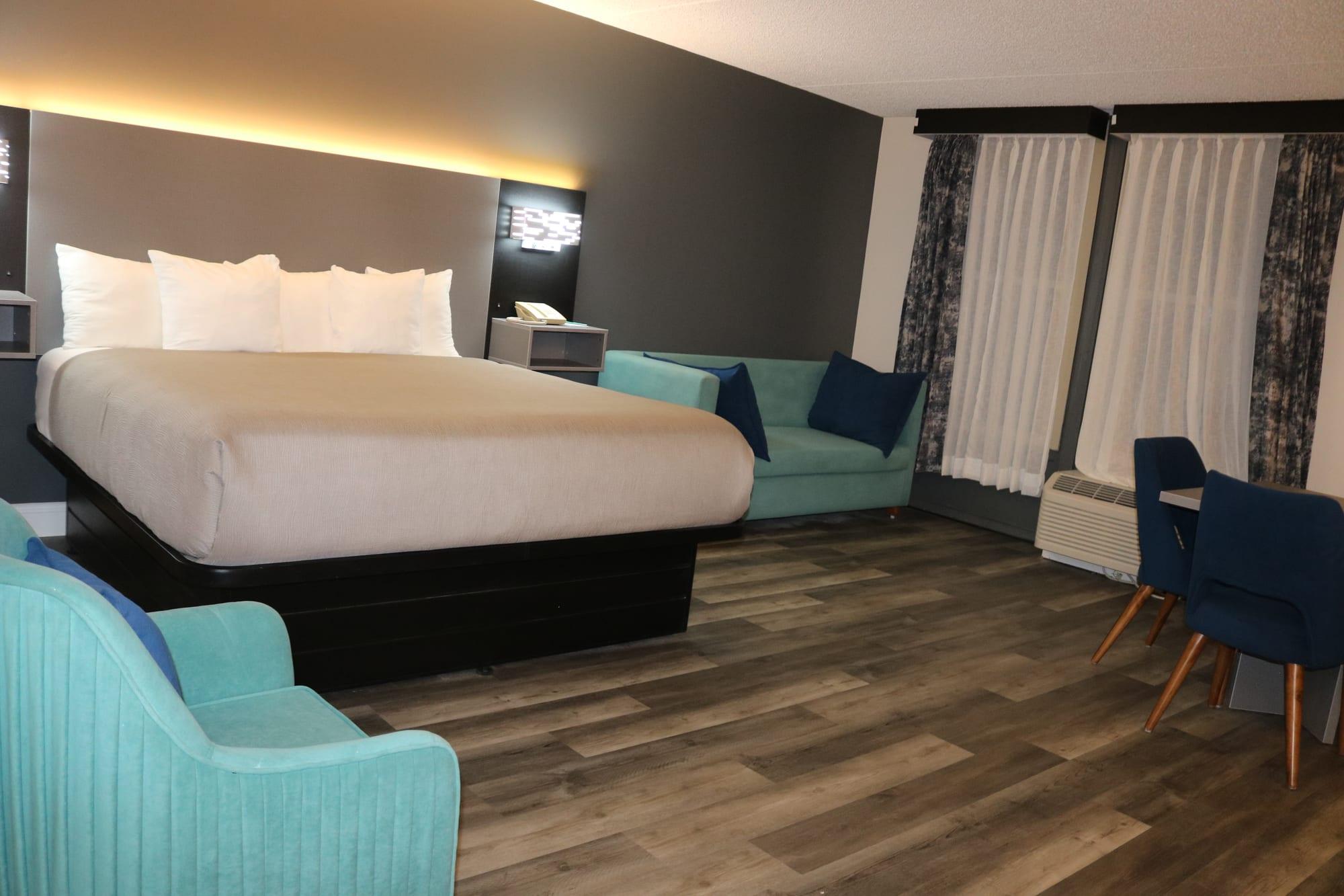 Quality Inn - Bangor, ME — custom hospitality furniture project by DMD Furnishing (photo 5)