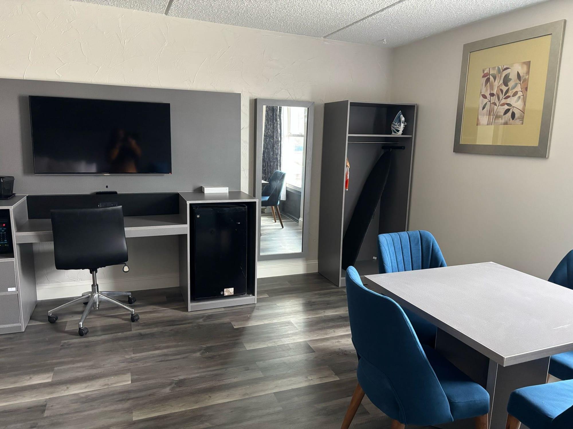 Quality Inn - Bangor, ME — custom hospitality furniture project by DMD Furnishing (photo 31)