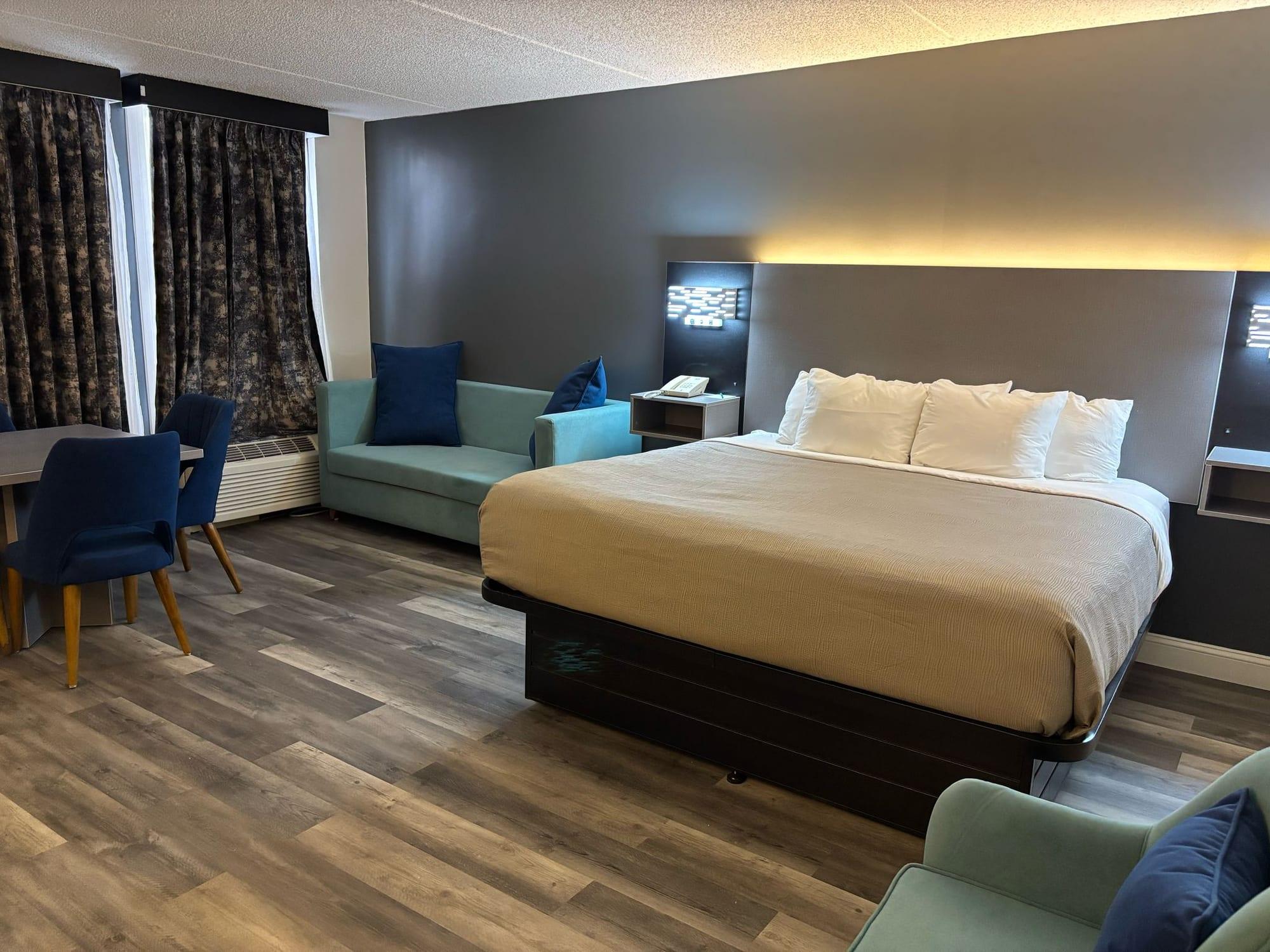 Quality Inn - Bangor, ME — custom hospitality furniture project by DMD Furnishing (photo 35)