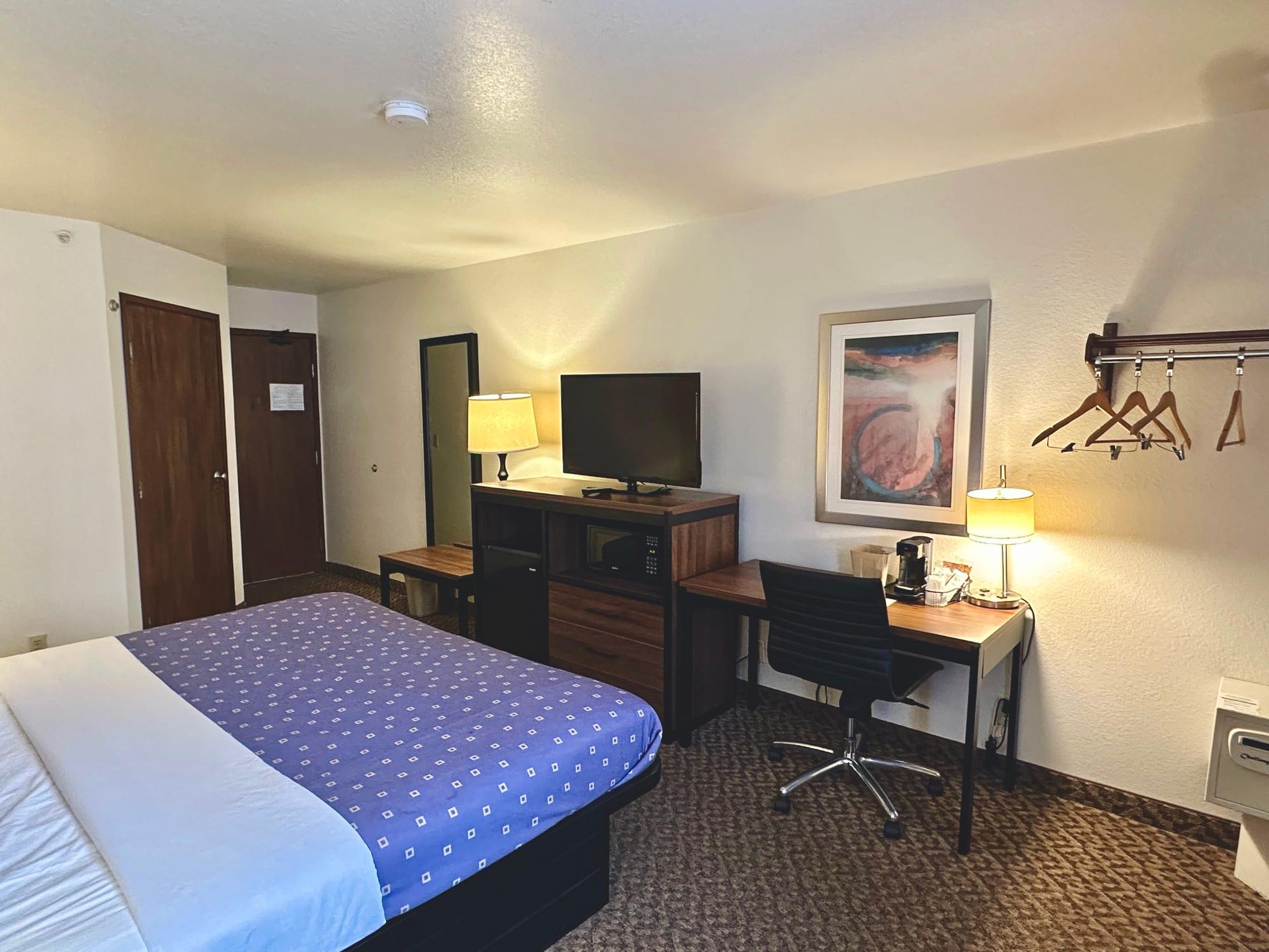 SureStay by BW - Frederick, MD — custom hospitality furniture project by DMD Furnishing (photo 7)