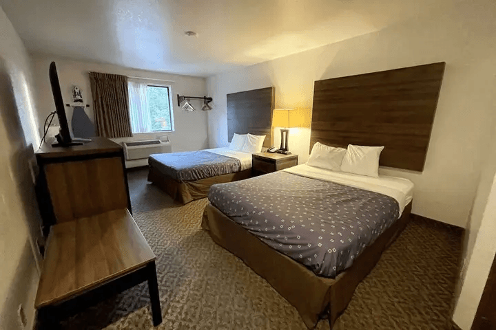 SureStay by BW - Frederick, MD — custom hospitality furniture project by DMD Furnishing (photo 13)