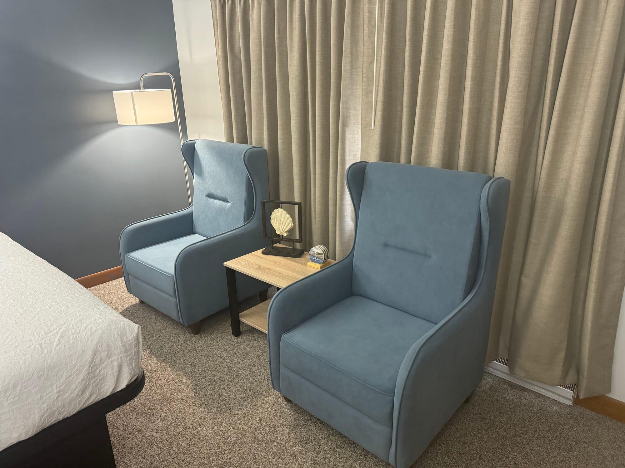 Towne Lyne Motel - Ogunquit, ME — custom hospitality furniture project by DMD Furnishing (photo 20)
