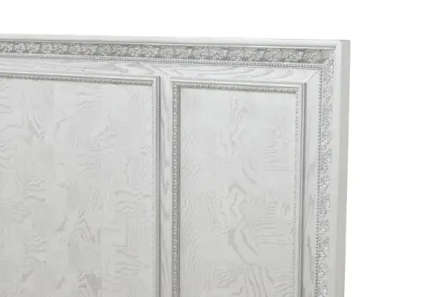 Traditional Creamy White Queen Bedroom Set — Bed Frame, view 8